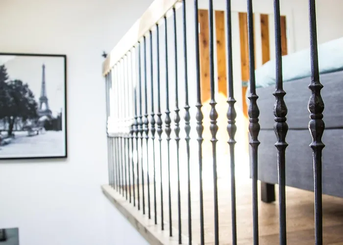 B&B Perron 22